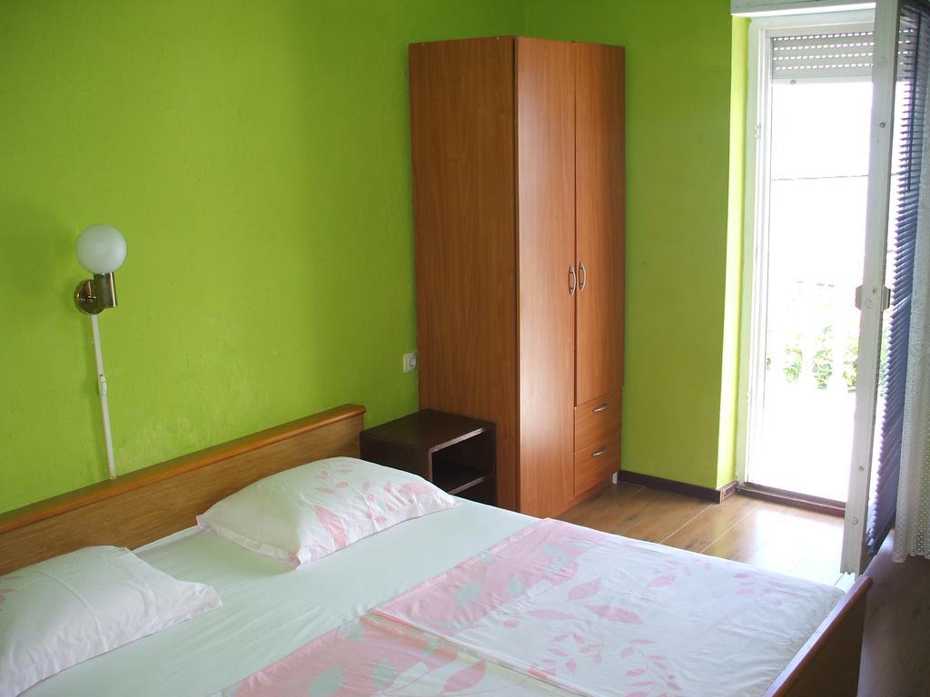 סנג' Apartmani Mira מראה חיצוני תמונה