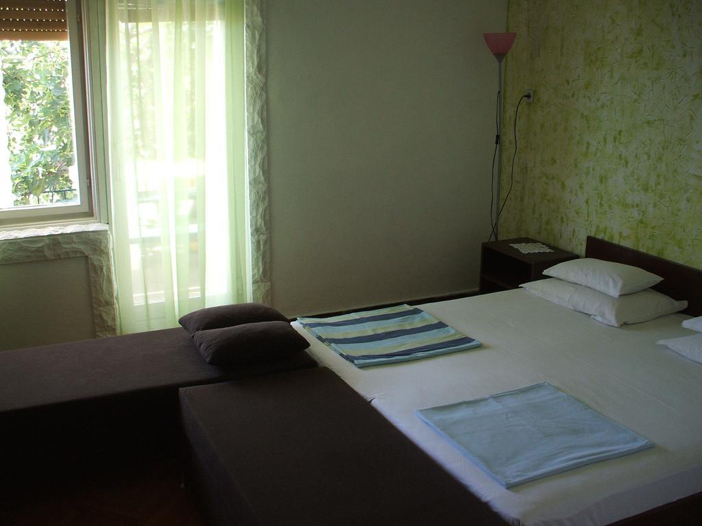 סנג' Apartmani Mira מראה חיצוני תמונה