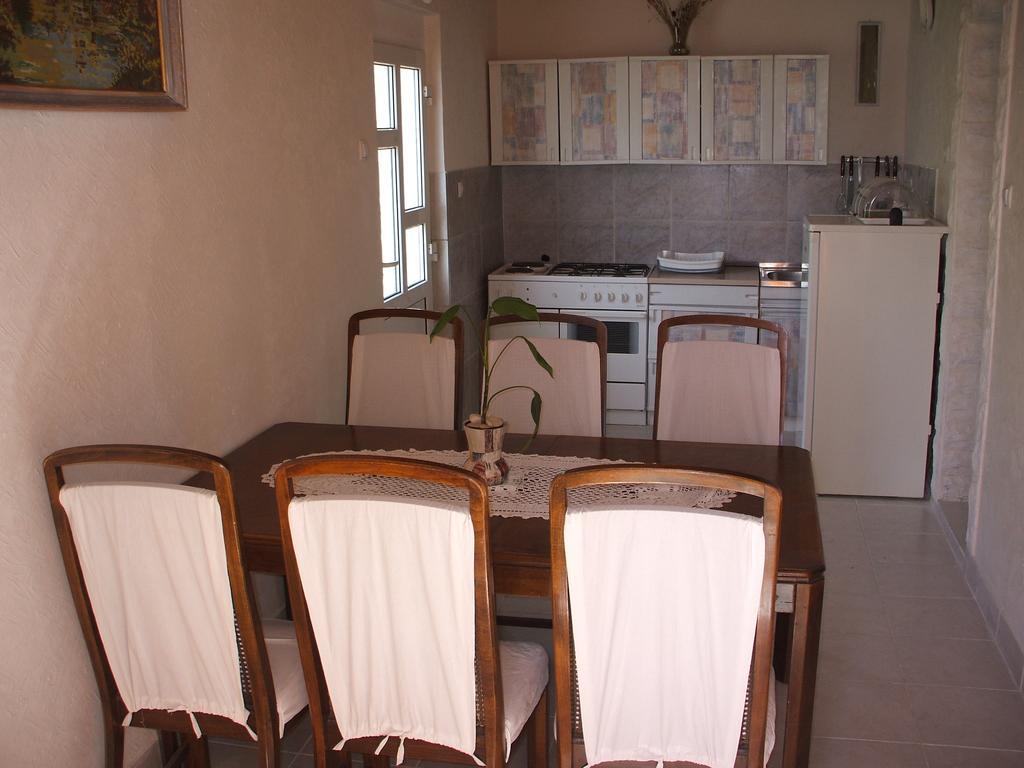 סנג' Apartmani Mira מראה חיצוני תמונה