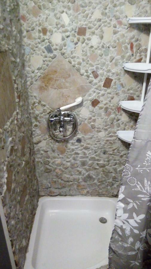 סנג' Apartmani Mira מראה חיצוני תמונה