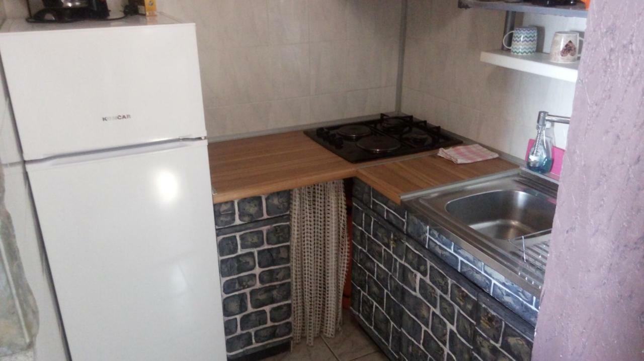 סנג' Apartmani Mira מראה חיצוני תמונה